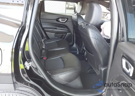 2024 Jeep Compass Latitude 4X4 из США, поврежденный, VIN 3C4NJDBN0RT130928